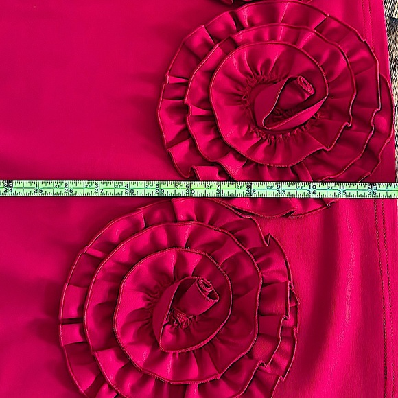 🔴🔥LaEl CoutureSexy &EdgyRed DressHandswonFlowersStretchy FormFitting S:L/M - Picture 8 of 11